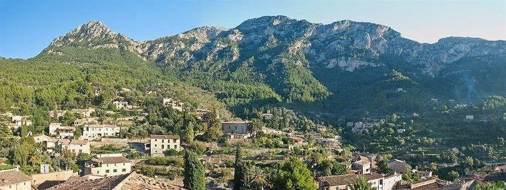 Hotel Y Apartamentos Des Puig Deia 4*,
