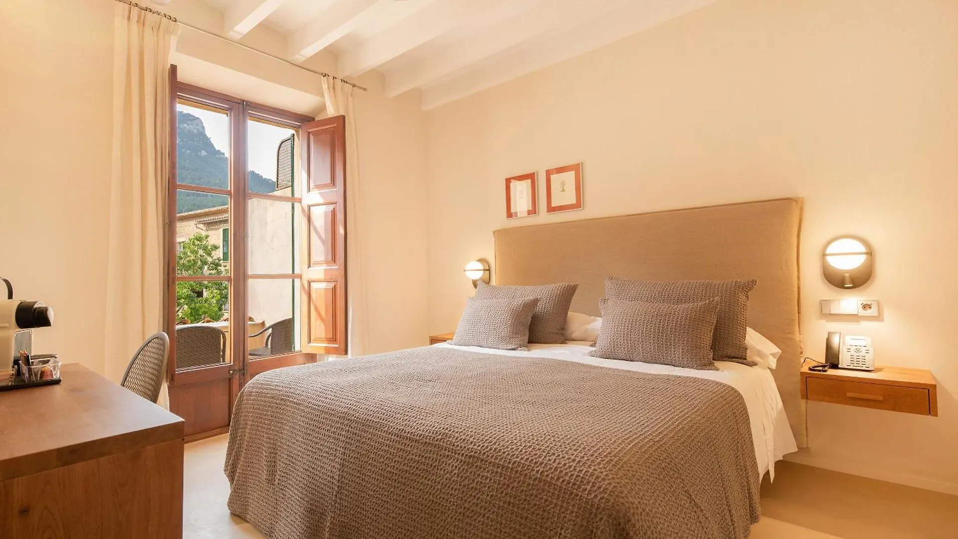 Hotel Y Apartamentos Des Puig Deia 4*,  Spain